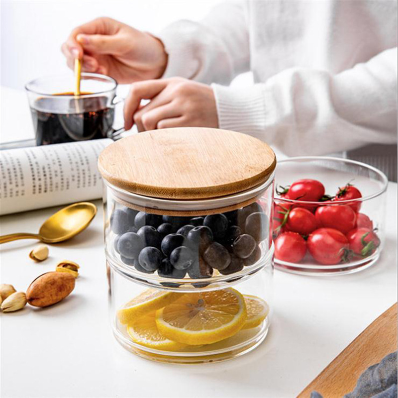 Klein glazen kommetje met een  - Baby Food Snacks Yogurt recensie en prijs
